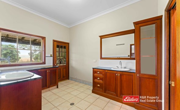 128 Cabbage Tree Road, WILLIAMTOWN, NSW 2318 AUS