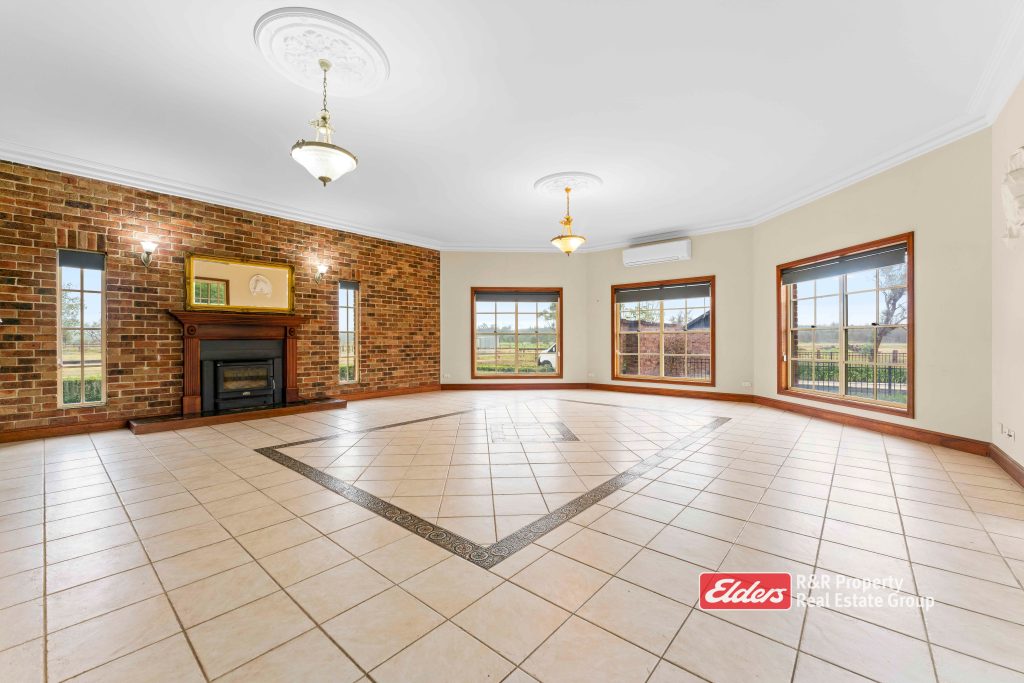 128 Cabbage Tree Road, WILLIAMTOWN, NSW 2318 AUS